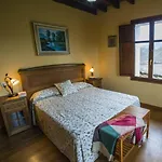 Semesterbostad Casa Moran Vallelafuente I La Robellada de Onis